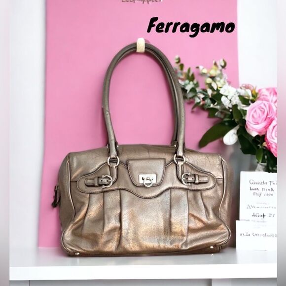 SALVATORE FERRAGAMO LEATHER SHOULDER SATCHEL HAND BAG - Picture 1 of 14